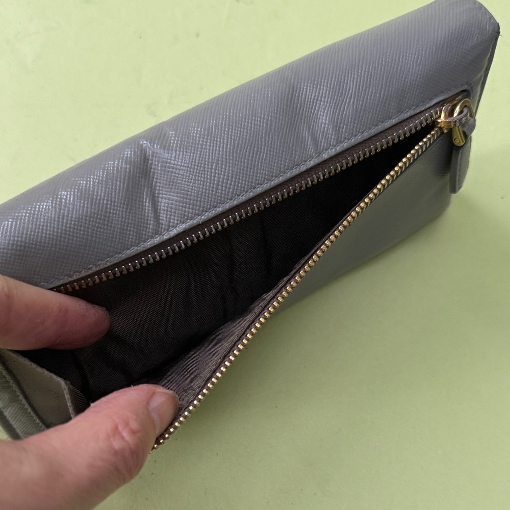 Vintage Prada Gray Leather Wallet - Picture 6 of 13